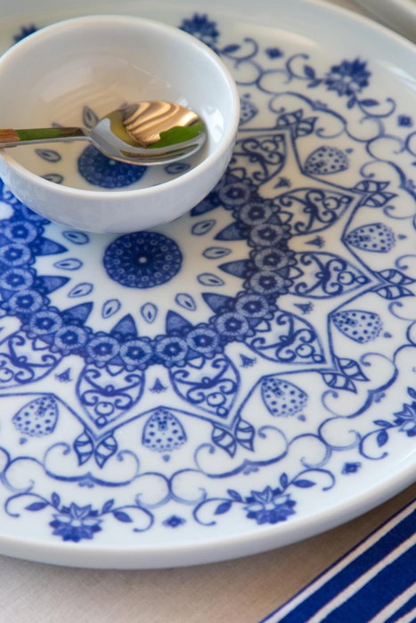 Hermia Juego de desayuno de porcelana 14 piezas blanco y azul